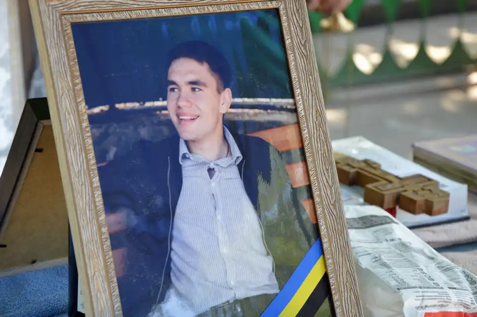 Микола Жидков