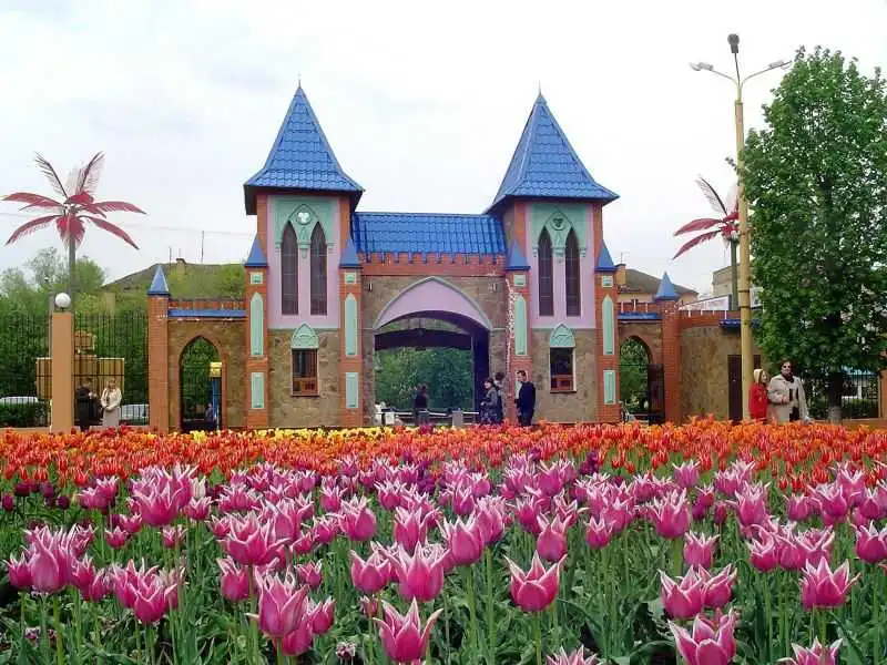 Кропивничан запрошують на відкриття сезону в Дендропарку