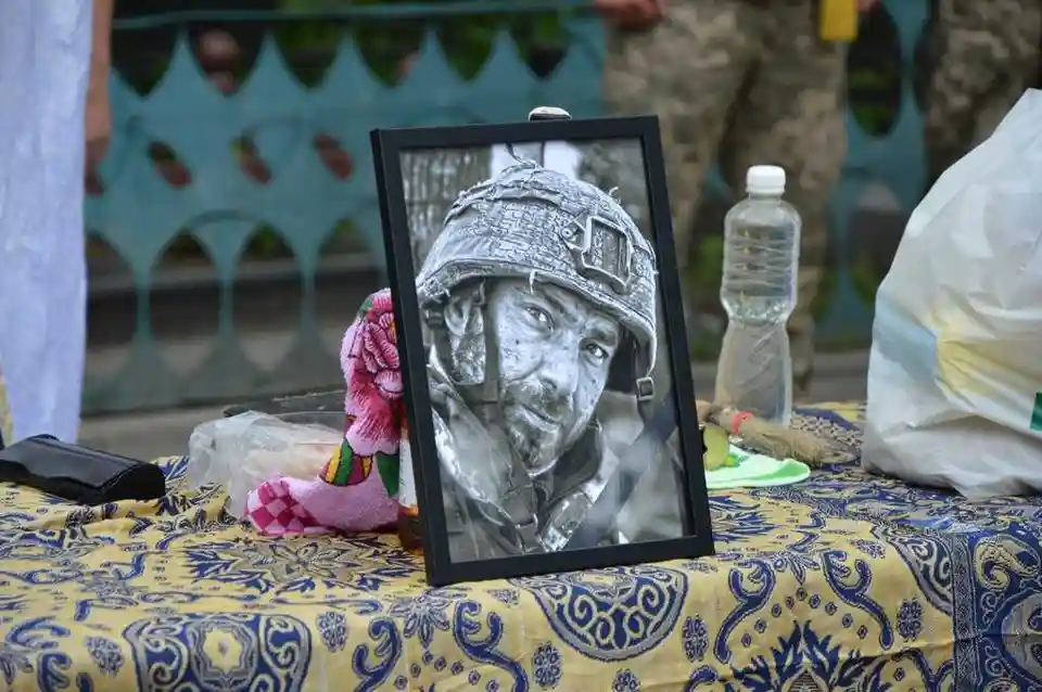 У Кропивницькому попрощались із загиблим на Луганщині Героєм (ФОТО)