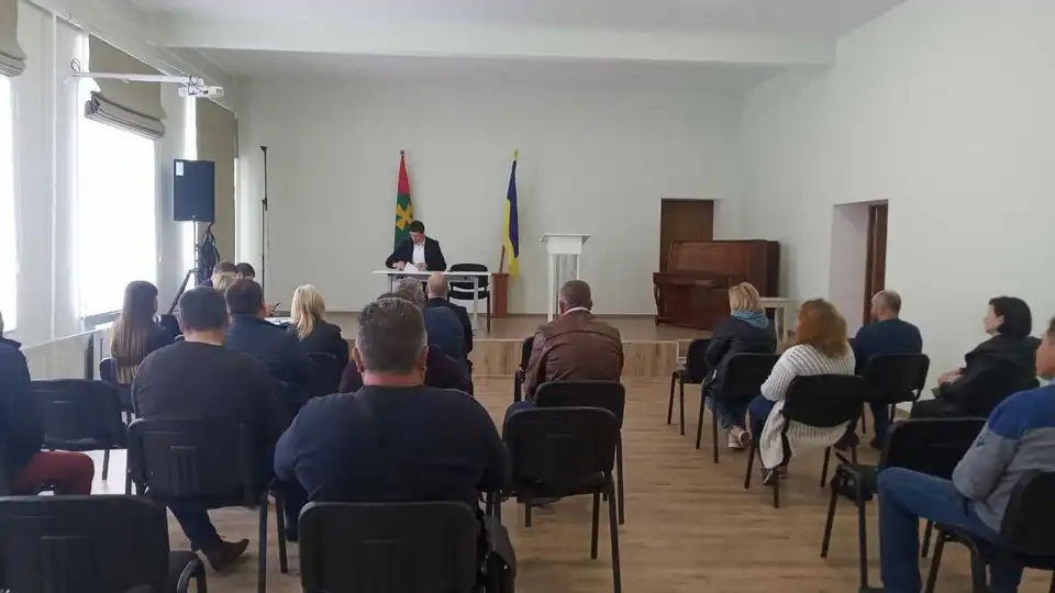 Депутати Новопразької громади закликали заборонити московську церкву фото 1