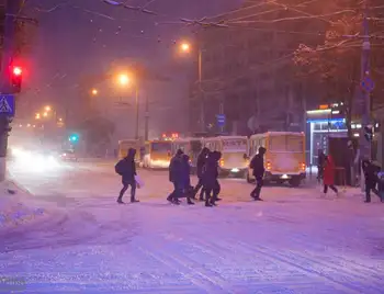 Вечірній Кропивницький у святкові дні (ФОТОРЕПОРТАЖ) фото 1