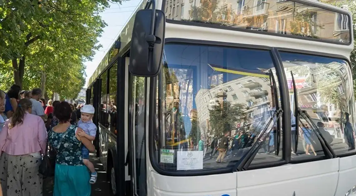 У Кропивницькому  нові автобуси виїдуть на міський маршрут (ГРАФІК) фото 1