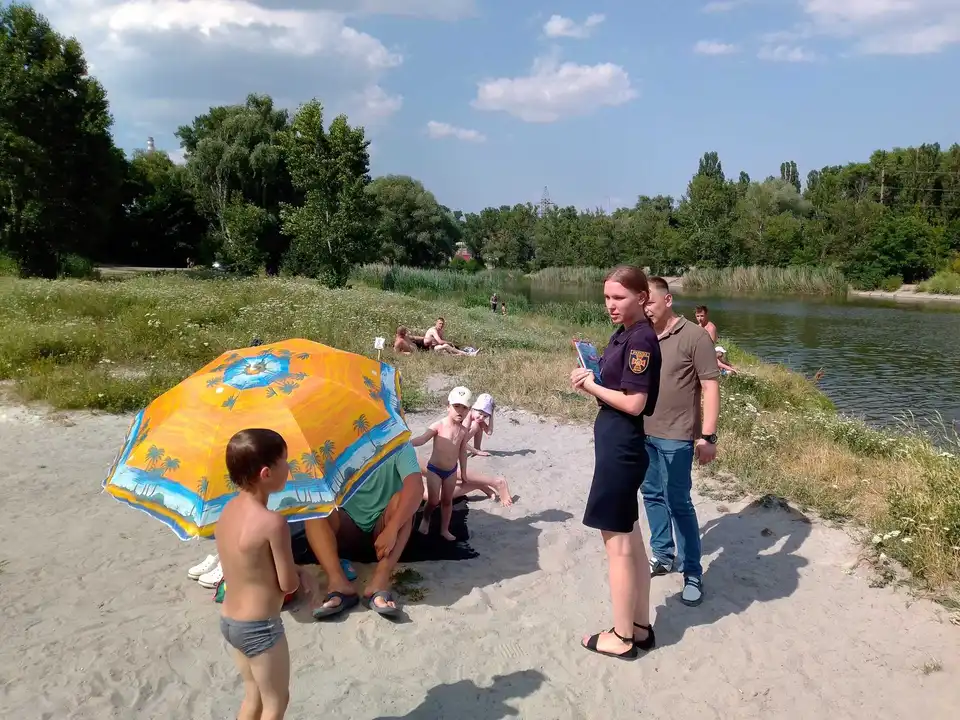 Кропивничанам нагадали про заборону купання у водоймах під час воєнного стану фото 1