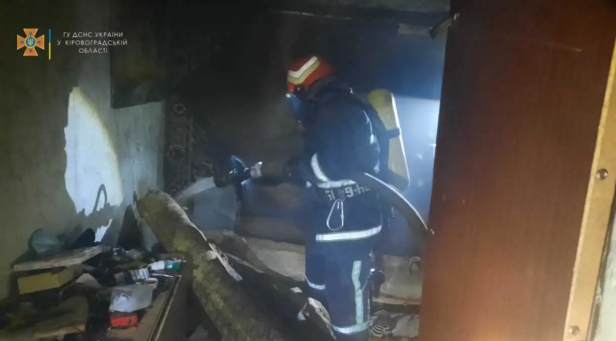 У Кропивницькому під час пожежі врятували  67-річного чоловіка фото 1