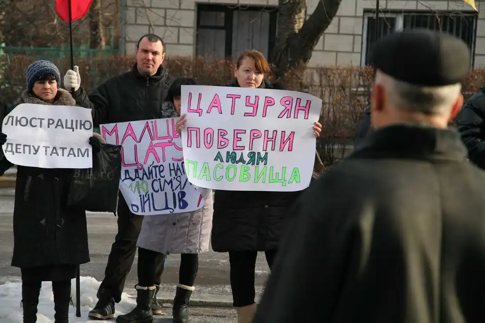 Владу Кіровоградського району звинувачують у зловживаннях (ФОТО) фото 1