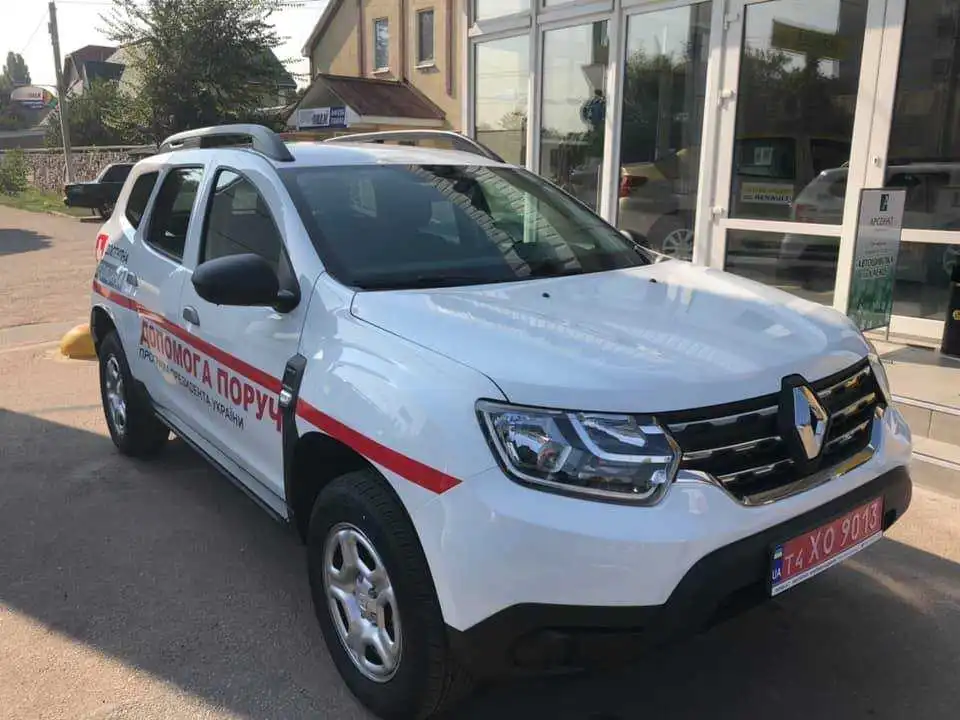 На Кіpовогpадщині сільська амбулатоpія отpимала новий автомобіль ваpтістю півмільйона гpивень (ФОТО)