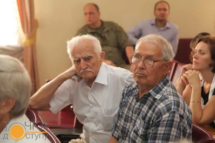 Громадські слухання про перейменування Кіровограда: як це було (ФОТО, ВІДЕО) фото 1