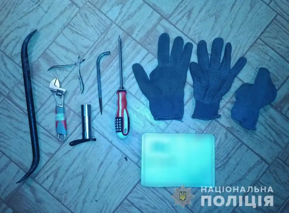 На Кіровоградщині затримали рецидивіста  "на гарячому" фото 1