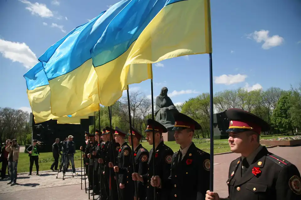 У Кіровограді відкрили Алею Слави (ФОТОРЕПОРТАЖ)