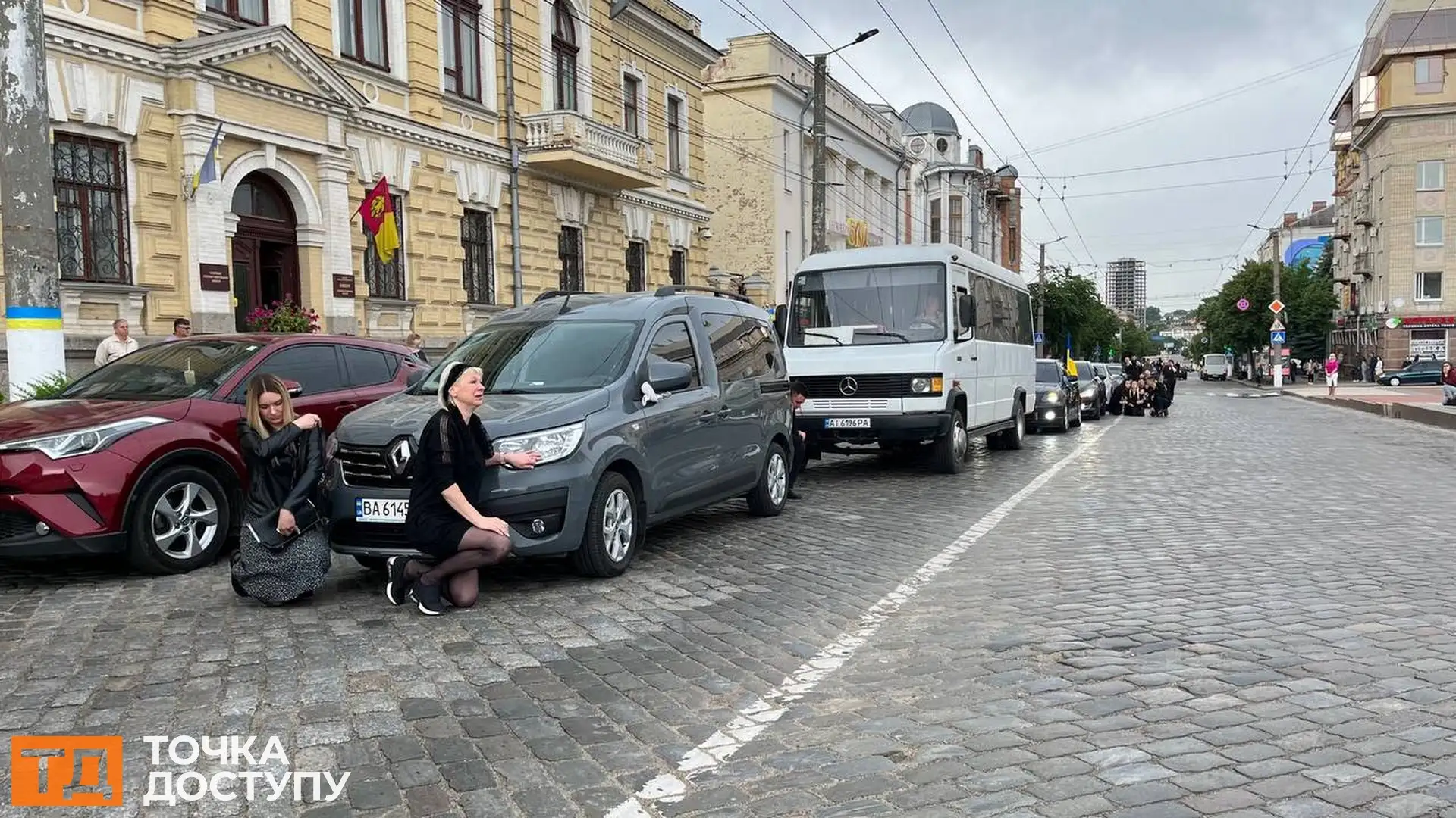 Кропивницький попрощався з двома загиблими захисниками