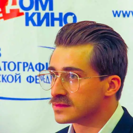 Хто зіграє в кіно Владислава Лістьєва (фото)? фото 1