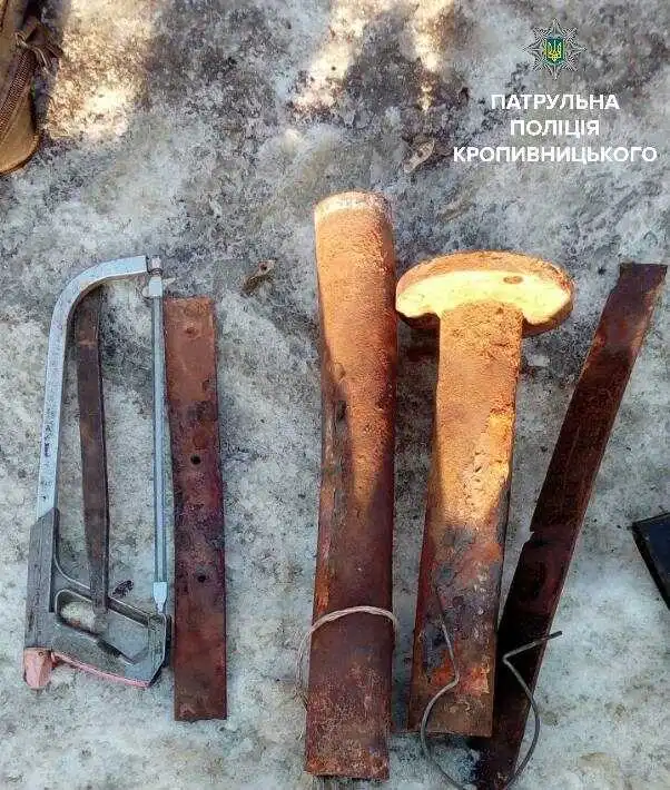 Патрульні у Кропивницькому вполювали спеціаліста по металу (ФОТО)