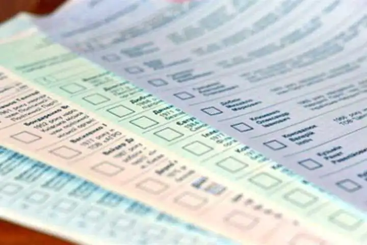 Місцеві вибори 2020: у ЦВК роз'яснили, як правильно заповнювати виборчі бюлетені