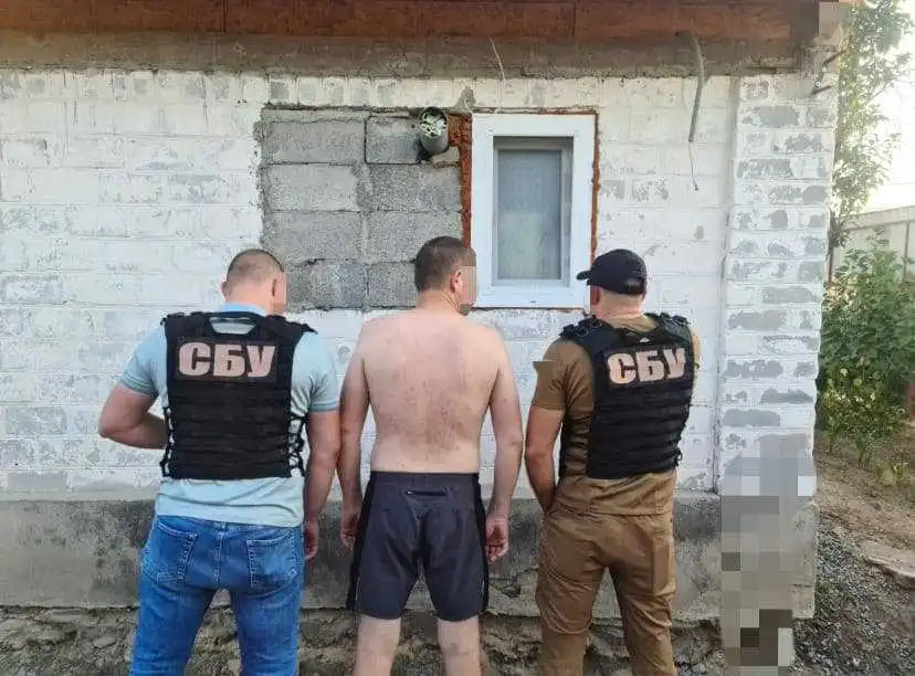 СБУ заблокувала "смотрящего" і його угрупування, яке тероризувало жителів Кіровоградщини фото 1