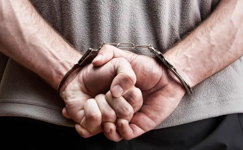 жителя Кіровоградщини підозрюють у згвалтуванні рідної доньки