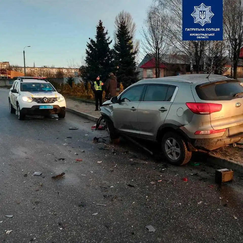 У Кропивницькому на Волкова сталася ДТП за участі ЗАЗ та Кia (ФОТО)