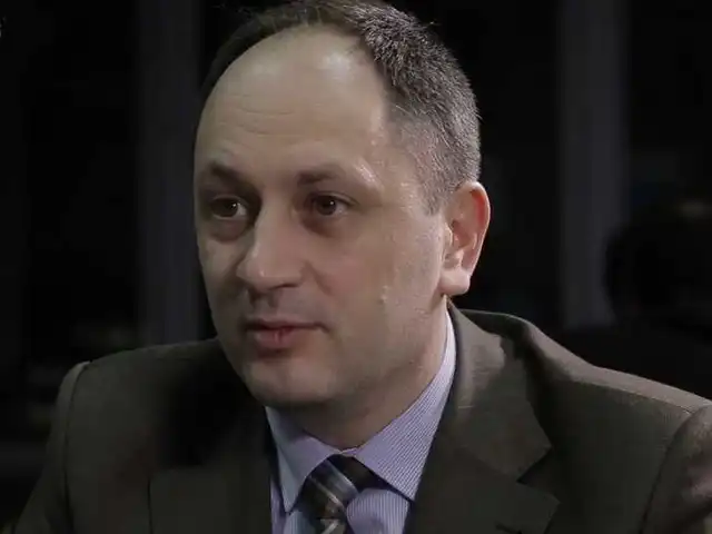 Міністр вважає, що для повернення Україні Криму та Донбасу потрібно грати у шахи
