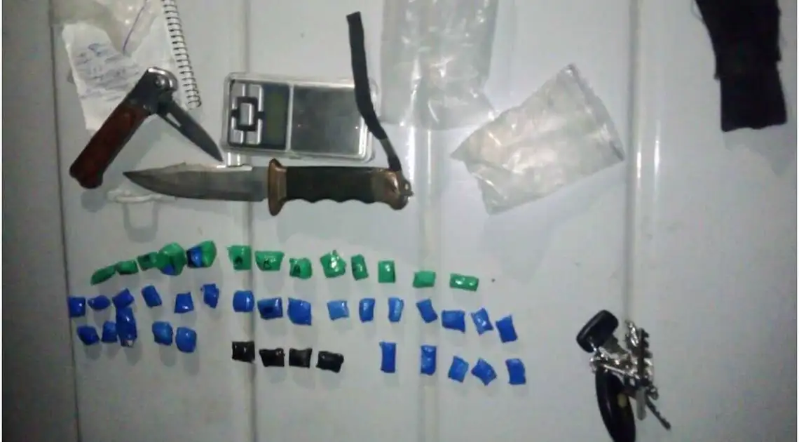 У Кропивницькому гвардійці знайшли в кишені у чоловіка 43 згортки з наркотиками фото 1