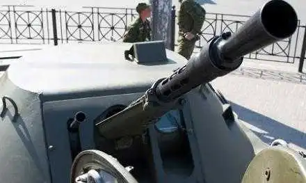 В оточенні БТРів: ватажку «ЛНР» Плотницькому загрожує військовий переворот