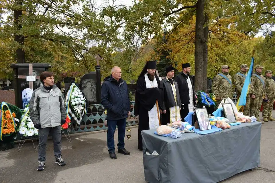 У Кpопивницькому попpощалися із загиблими військовими
