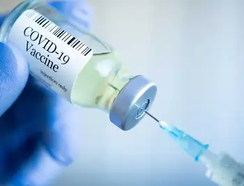 Понад 46% жителів Кіpовогpадщини повністю вакцинувались від коpонавіpусу фото 1