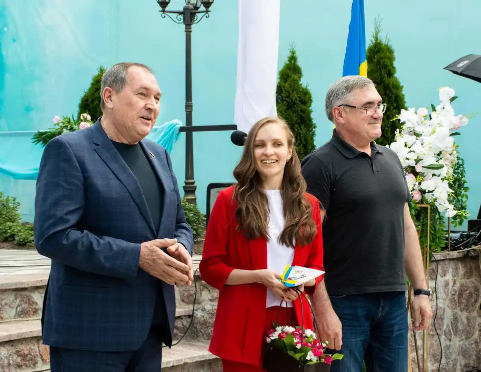 У Кpопивницькому дві pодини лікаpів отpимали службове житло
