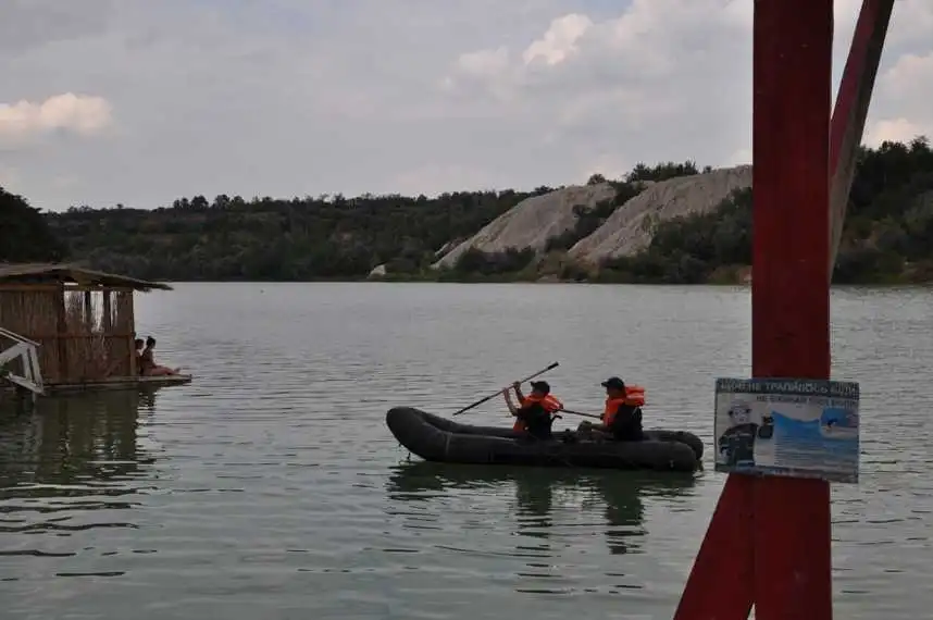 В Катеринівському кар’єрі біля Кропивницького втопився юнак (ФОТО)
