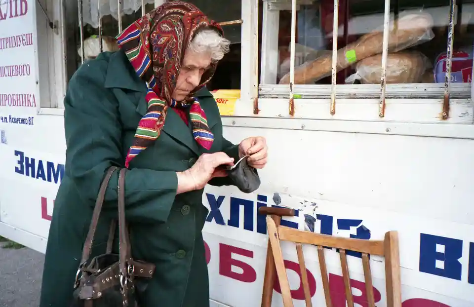 Конституційний суд зробив подарунок для українських пенсіонерів фото 1