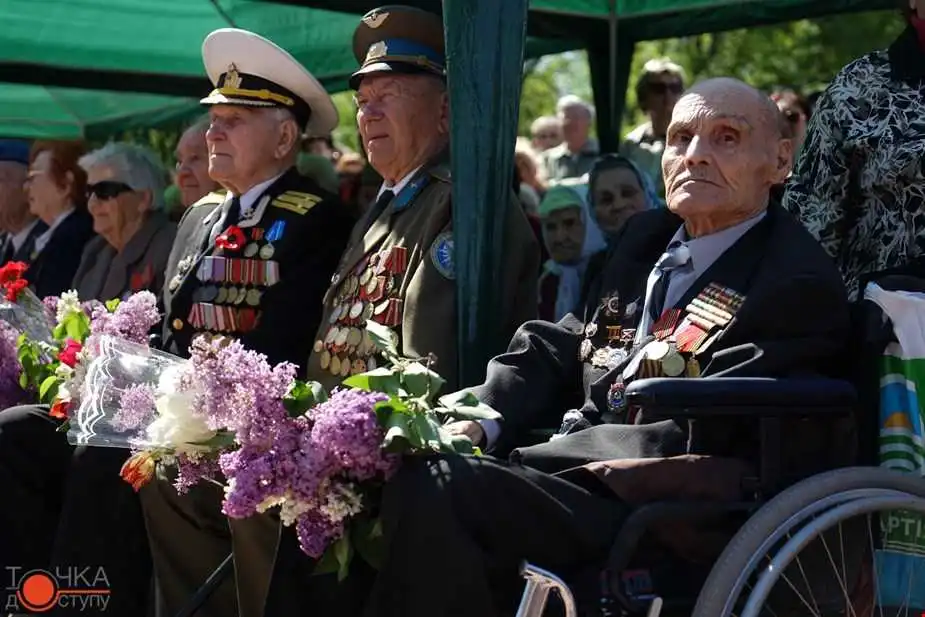 Як у Кропивницькому відзначатимуть День пам’яті та примирення й перемогу в Другій світовій війні (ПРОГРАМА)