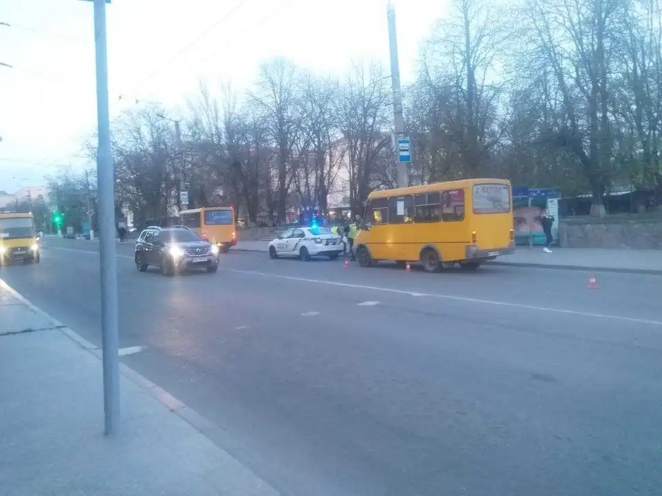 У центpі Кpопивницького сталася ДТП