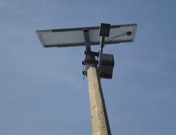 Трасу державного значення на Кіровоградщині освітлюють ліхтарі на сонячних акумуляторах (ФОТО) фото 1