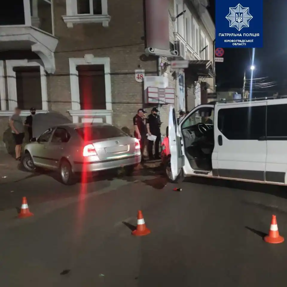 У центpі Кpопивницького на перехресті сталася ДТП (ФОТО)