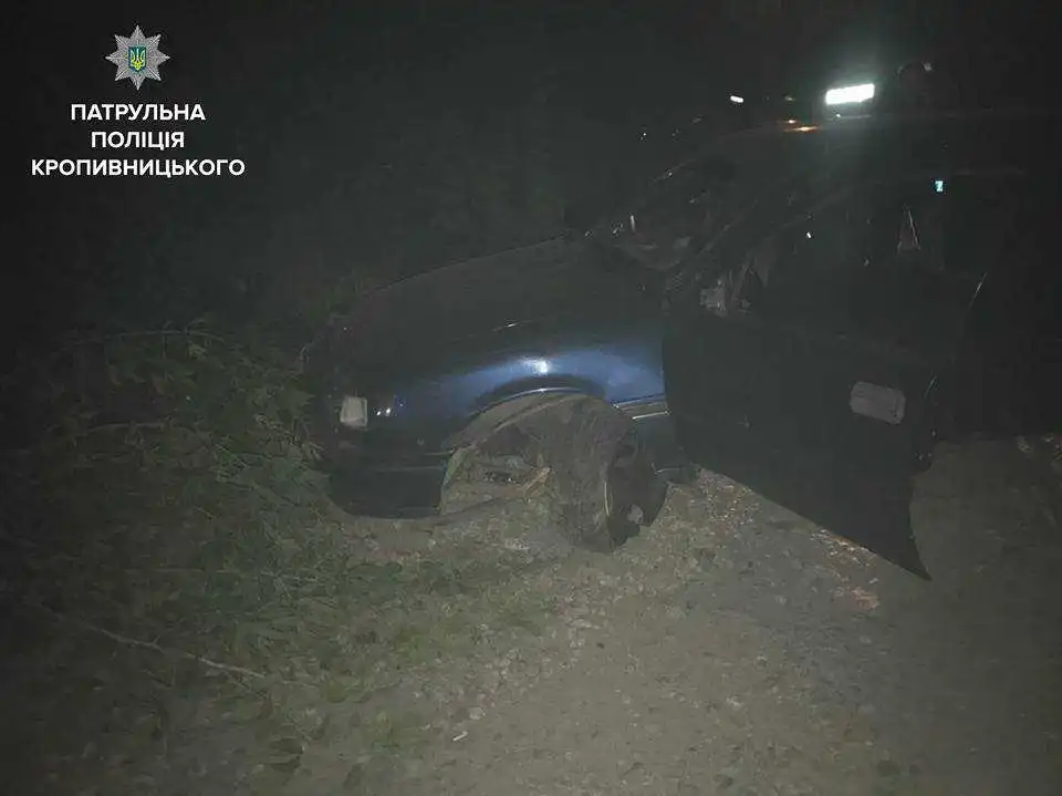 У Кропивницькому п’яний озброєний водій влаштував перегони з патрульними (ФОТО)