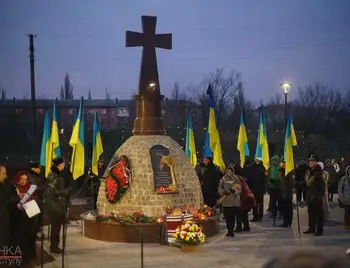 У Кропивницькому отримають нагороди жителі, які допомогали встановлювати пам'ятний знак жертвам Голодоморів (ФОТО) фото 1