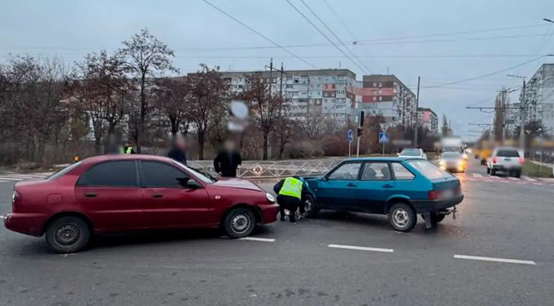 ДТП на перетині вулиць сталася у Кропивницькому 2 грудня