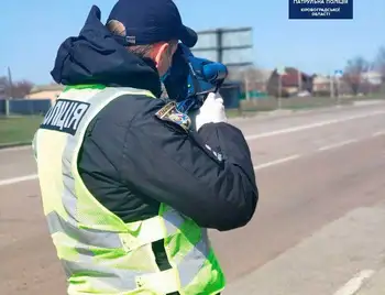 У Кропивницькому водій без посвідчення намагався втекти від патрульних фото 1