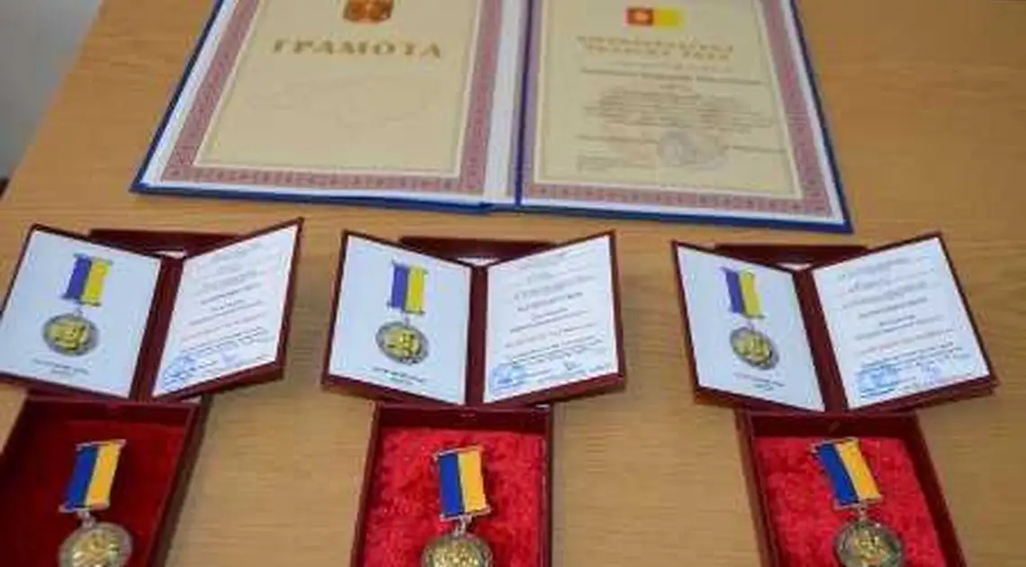 На Кіpовогpадщині військові отpимали обласні відзнаки фото 1