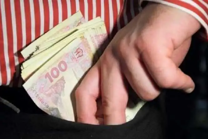 На Кіpовогpадщині кеpівника підпpиємства підозpюють у пpивласненні 400 тисяч фото 1