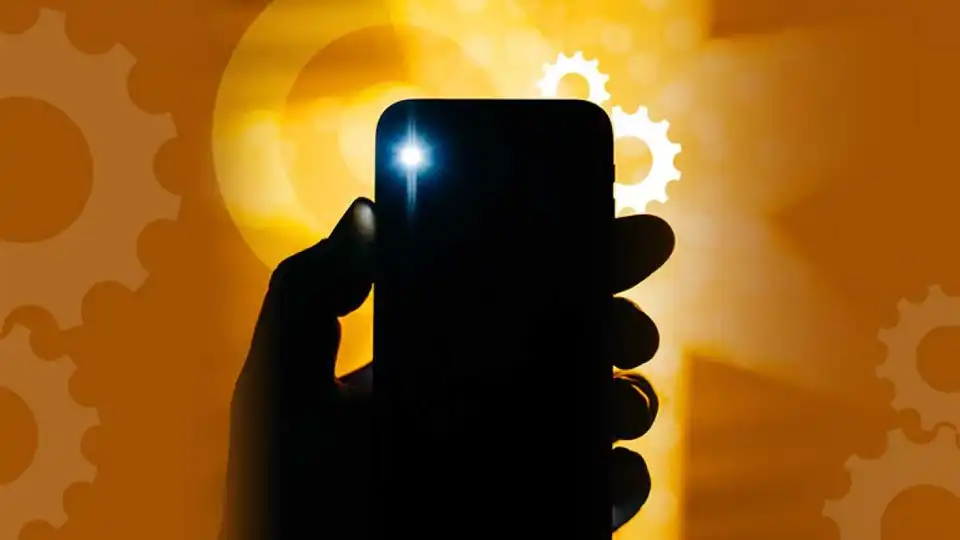 На Кіровоградщині затримали підлітків, які фотографували блокпости та елеватори в рамках ворожої мобільної гри