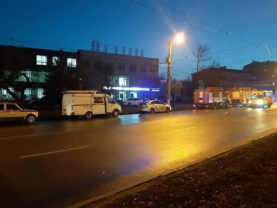 У Кропивницькому "замінували" банк (ФОТО)