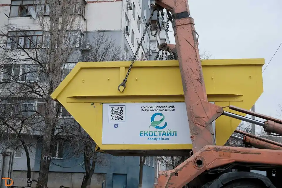 У Кропивницькому встановлять 10 контейнерів-бункерів для будівельного сміття (ФОТО)