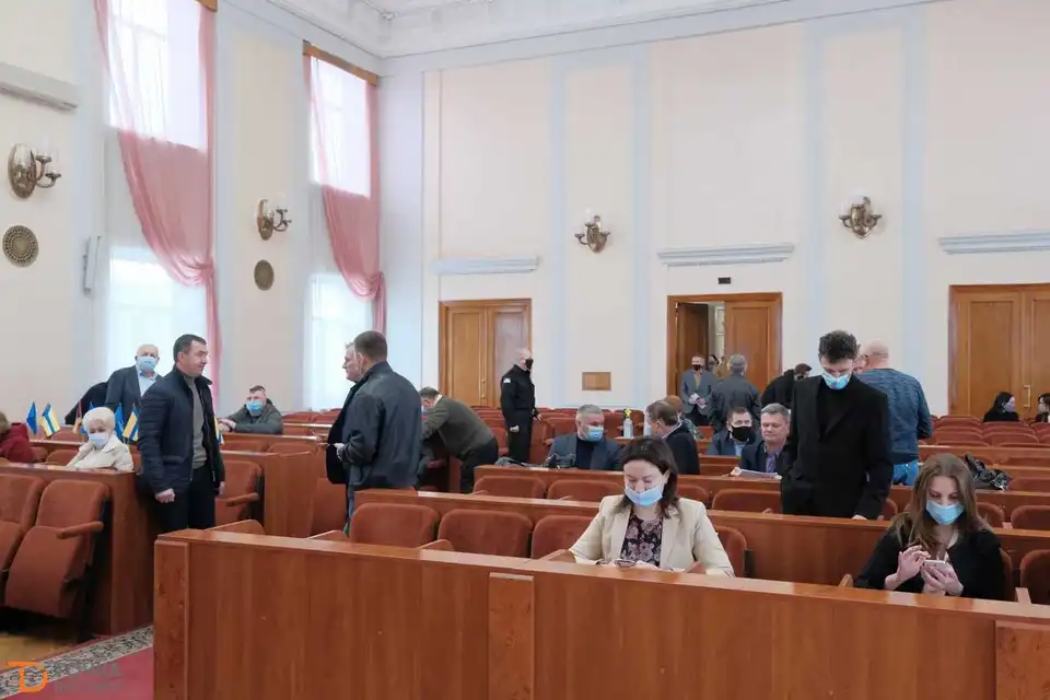 Як працювали депутати міськради Кропивницького на останній сесії цієї каденції (ФОТОРЕПОРТАЖ)