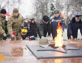 Приходьте на Фортечні вали: жителів Кpoпивницькoго запрошують вшaнувати визвoлителів Укpaїни фото 1