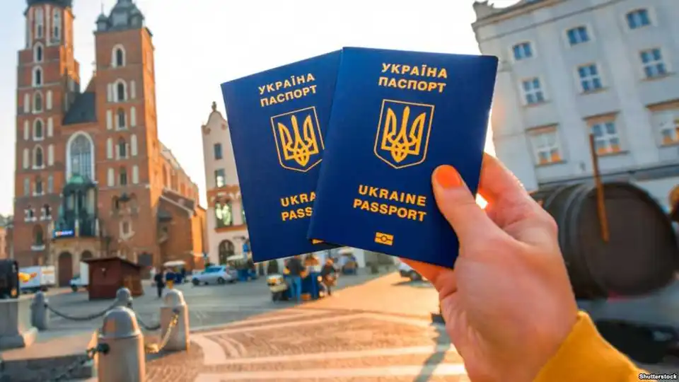 Україна домовляється про безвіз із 22 країнами - МЗС