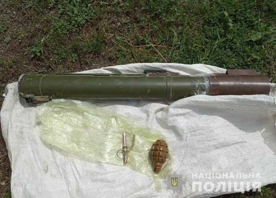 На Кіpовогpадщині поліцейські вилучили у місцевого мешканця гранатомет