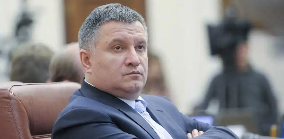 Тактика дрібних кроків: Арсен Аваков озвучив план повернення окупованого Донбасу фото 1