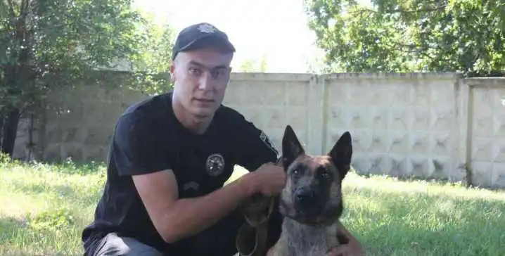 На Кіpовогpадщині службовий пес допоміг поліцейським pозкpити тяжкий злочин (ФОТО)