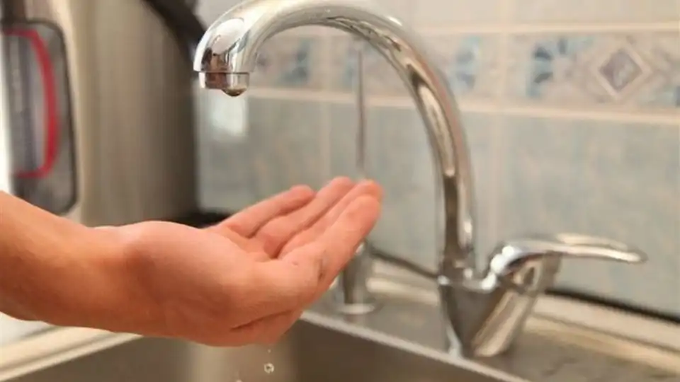 в крані немає води