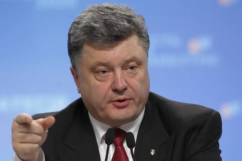 Петро Порошенко анонсував повернення Криму та Донбасу фото 1