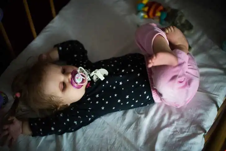 Кропивничан закликають допомогти тяжкохворій маленькій Елічці Яригіній